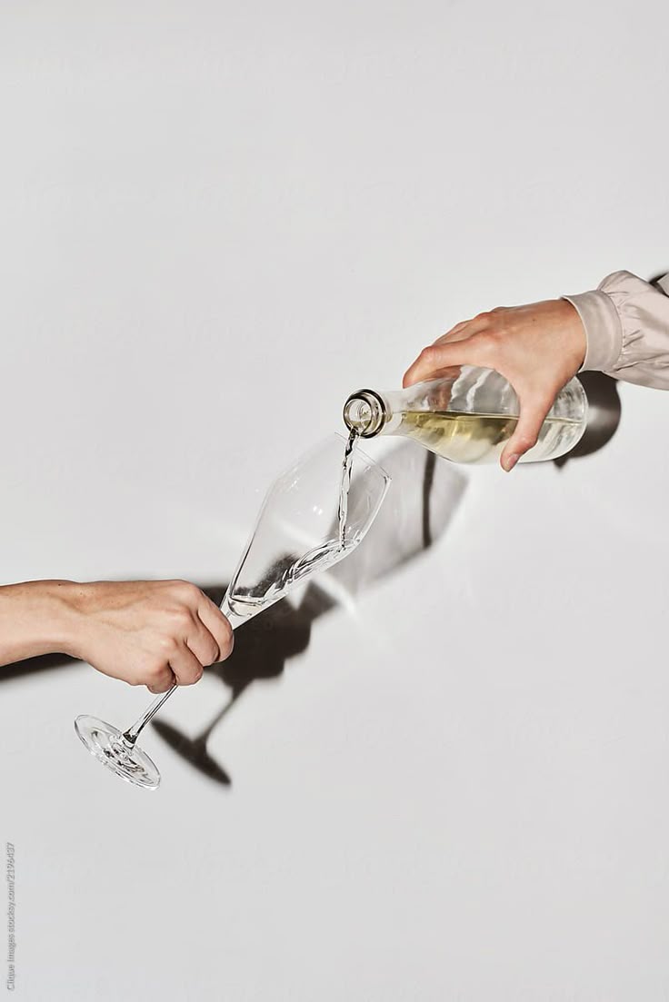 POUR